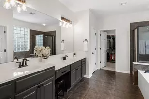2508 Lipizzan Dr, Austin, TX 78732 - Photo 12