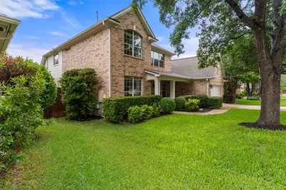 2508 Lipizzan Drive, Austin, TX 78732 - Photo 2