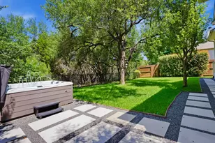 2508 Lipizzan Dr, Austin, TX 78732 - Photo 30