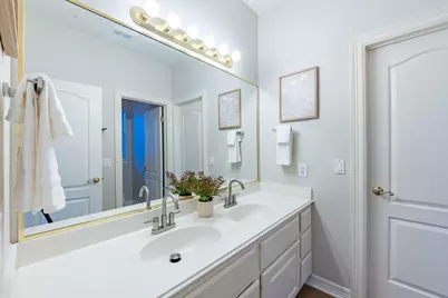 7916 Yaupon Drive, Austin, TX 78759 - Photo 22