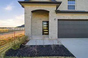 112 Vandervoort Wy, Jarrell, TX 76537 - Photo 2