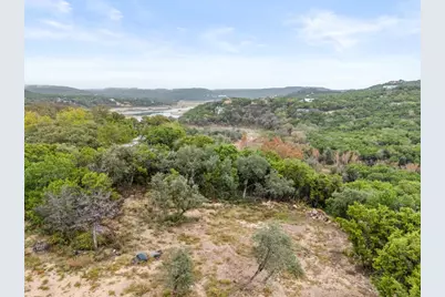 18211 Gregg Bluff Road, Jonestown, TX 78645 - Photo 24