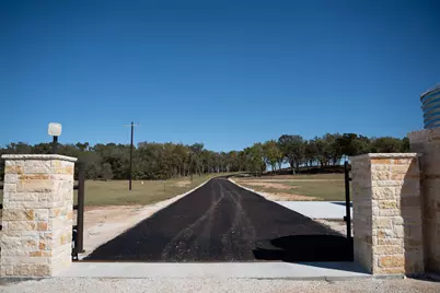 204 Little Branch Lane, Cameron, TX 76520 - Photo 2