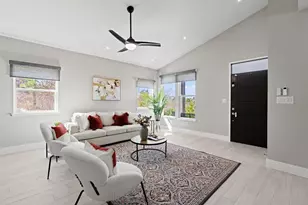 209 Kipahulu Dr, Bastrop, TX 78602 - Photo 6