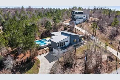 209 Kipahulu Drive, Bastrop, TX 78602 - Photo 26