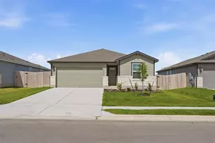121 Honey Bee Rd, Jarrell, TX 76537 - Photo 1
