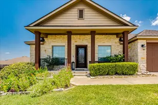 17912 Linkhill Dr, Dripping Springs, TX 78620 - Photo 4