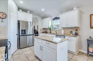 17912 Linkhill Dr, Dripping Springs, TX 78620 - Photo 8