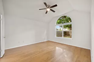 119 Stephen Ln, Georgetown, TX 78626 - Photo 6