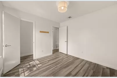 4102 Tamarack Trail, Austin, TX 78727 - Photo 20