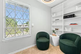 6911 Langston Dr, Austin, TX 78723 - Photo 24