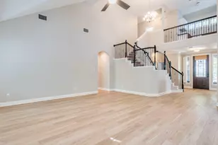 321 Calistoga Ct, Austin, TX 78732 - Photo 8