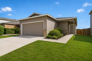 155 Rock Nettle, New Braunfels, TX 78130 - Photo 4