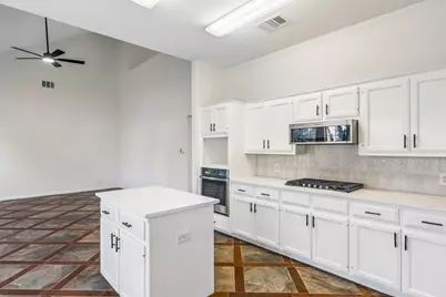 1908 Clearwater Drive, Round Rock, TX 78681 - Photo 10