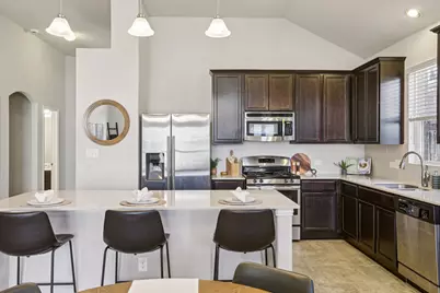 732 Bonnet Blvd Boulevard, Georgetown, TX 78628 - Photo 2