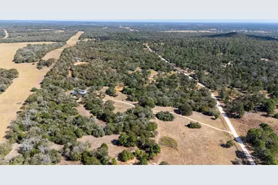 3115 Chuckwagon Road, Luling, TX 78648 - Photo 20