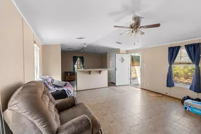 3115 Chuckwagon Road, Luling, TX 78648 - Photo 6