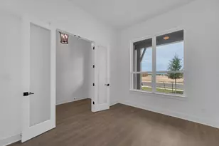 116 Lookout Pt Dr, Liberty Hill, TX 78642 - Photo 22