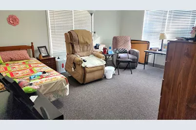 122 N Avenue E Avenue, Shiner, TX 77984 - Photo 12