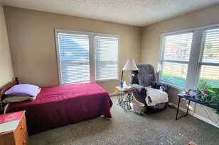 122 N Ave E Ave, Shiner, TX 77984 - Photo 6