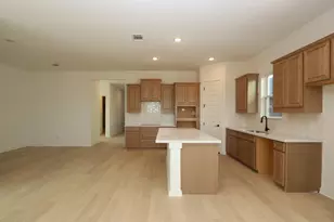 207 Bishop Wood Rd, Dripping Springs, TX 78620 - Photo 2