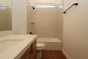 207 Bishop Wood Rd, Dripping Springs, TX 78620 - Photo 10