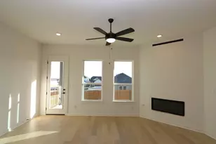 207 Bishop Wood Rd, Dripping Springs, TX 78620 - Photo 4