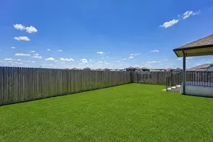 632 Wild Spur Ln, Liberty Hill, TX 78642 - Photo 2