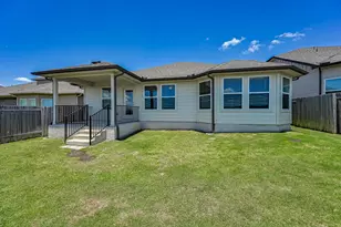632 Wild Spur Ln, Liberty Hill, TX 78642 - Photo 2