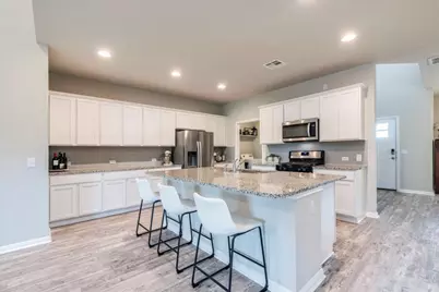 125 Groesbeck Lane, Leander, TX 78641 - Photo 8