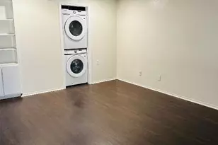 2401 Leon St, Austin, TX 78705 - Photo 4