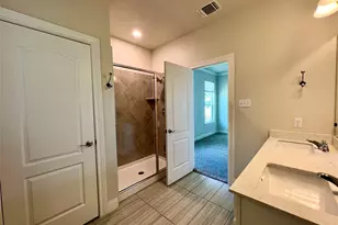 270 Danish Dr, Hutto, TX 78634 - Photo 14