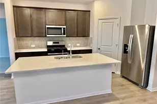 318 Texas Agate Dr, Kyle, TX 78640 - Photo 2