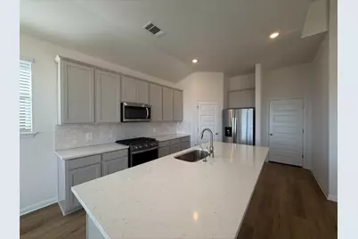 201 Divisadero Drive, Hutto, TX 78634 - Photo 6