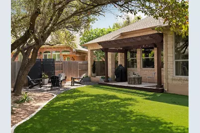 12516 Uvalde Creek Drive, Austin, TX 78732 - Photo 32