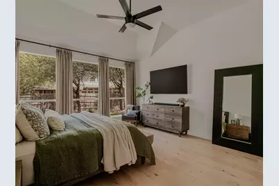 12516 Uvalde Creek Drive, Austin, TX 78732 - Photo 24