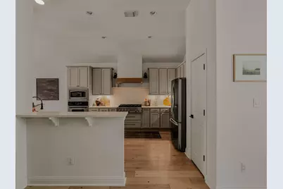 12516 Uvalde Creek Drive, Austin, TX 78732 - Photo 14