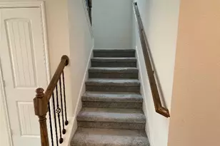 541 Ayinger Ln, Austin, TX 78728 - Photo 6