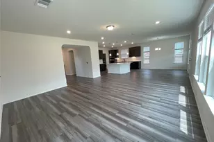 541 Ayinger Ln, Austin, TX 78728 - Photo 12