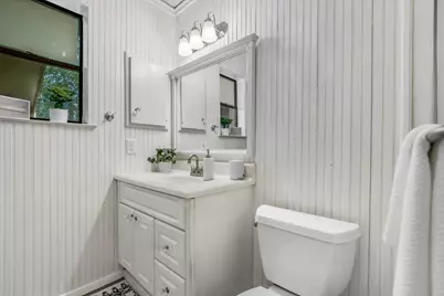 10104 Woodland Village Drive, Austin, TX 78750 - Photo 14