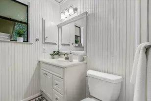 10104 Woodland Village Dr, Austin, TX 78750 - Photo 14