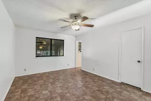 10104 Woodland Village Dr, Austin, TX 78750 - Photo 12