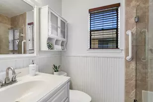 10104 Woodland Village Dr, Austin, TX 78750 - Photo 16