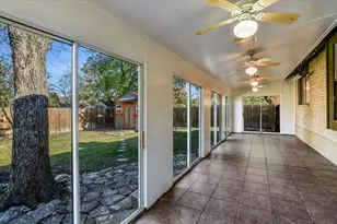 10104 Woodland Village Dr, Austin, TX 78750 - Photo 20