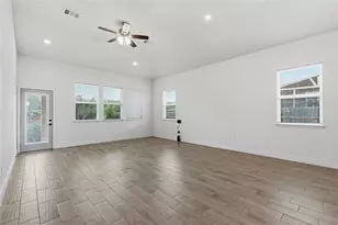 112 Margarita Dr, Dale, TX 78616 - Photo 12