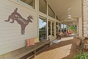 1136 Challenger, Lakeway, TX 78734 - Photo 32