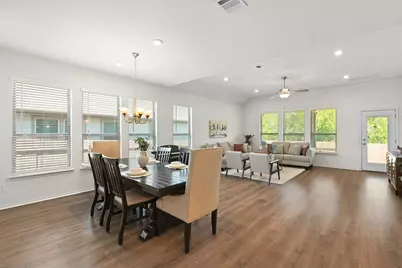 211 Brookside Street, Hutto, TX 78634 - Photo 10