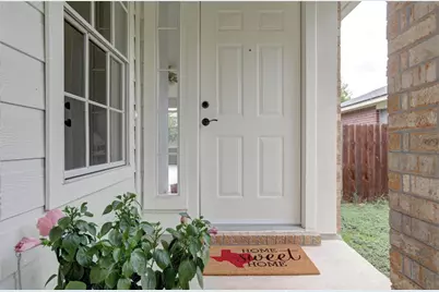 1867 Wallin Loop, Round Rock, TX 78664 - Photo 4