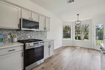 1867 Wallin Loop, Round Rock, TX 78664 - Photo 10