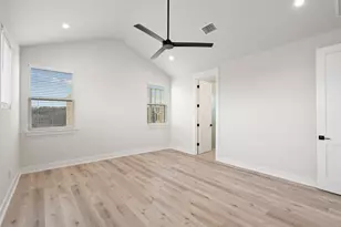 2713 Bristol Dr, Austin, TX 78723 - Photo 8